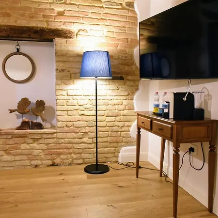 Szálloda Shmitanka Servigliano